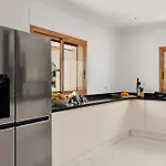 Karat Lusso Villa