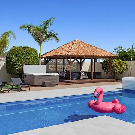 Karat Lusso Villa *