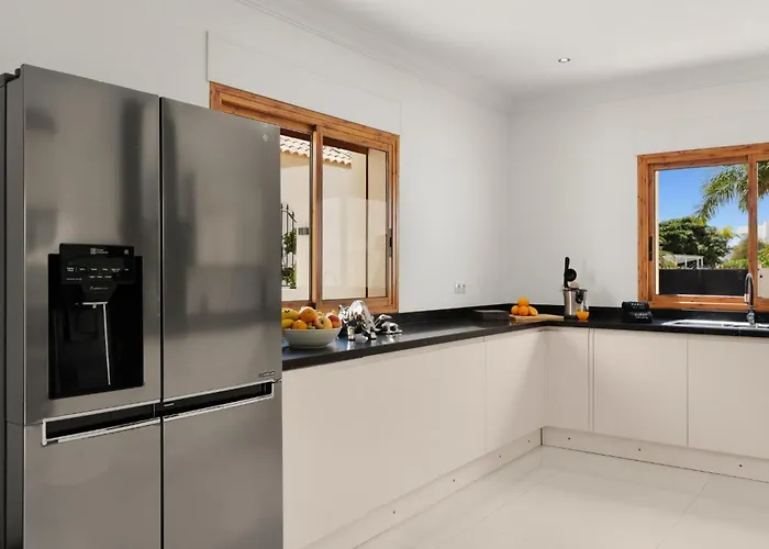 Karat Lusso Villa